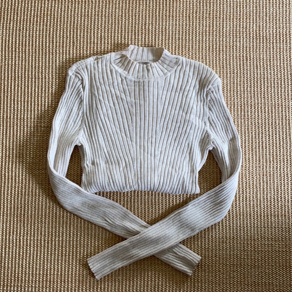 H&M sweater